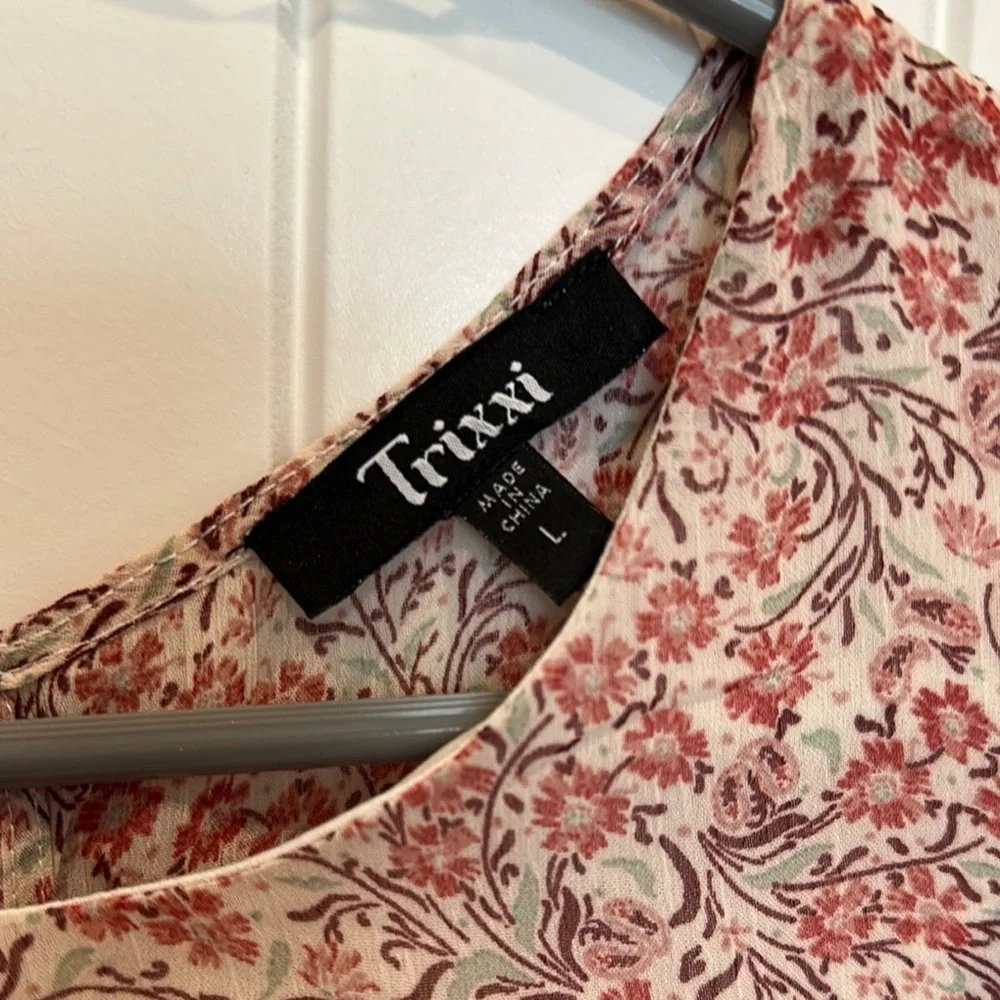 Floral Ruffle Dress - Picture 7 of 11